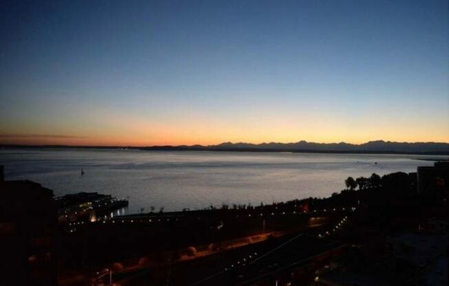2 beds, 2 baths, $5,195, Unit # 1111