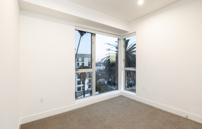 1 bed, 1 bath, 500 sqft, $2,750, Unit PH9