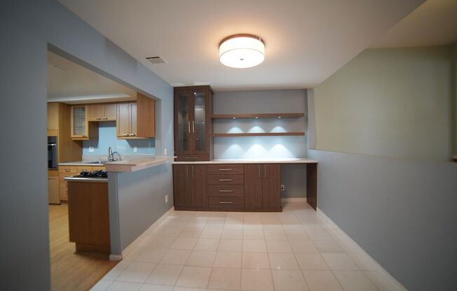 2 beds, 2.5 baths, $5,495