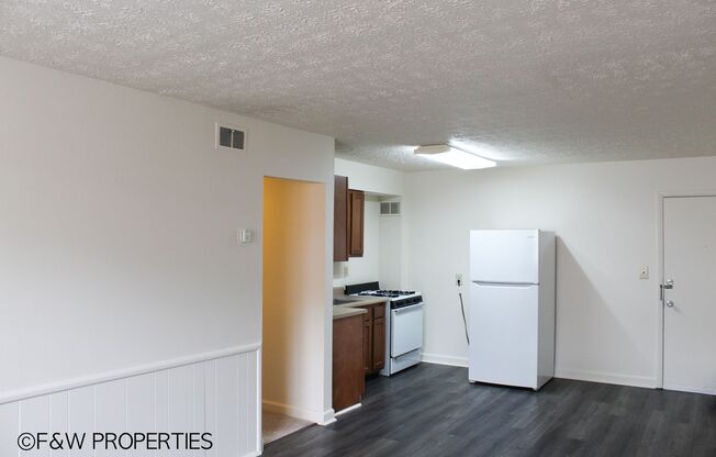 2 beds, 1 bath, 665 sqft, $950, Unit 1732P