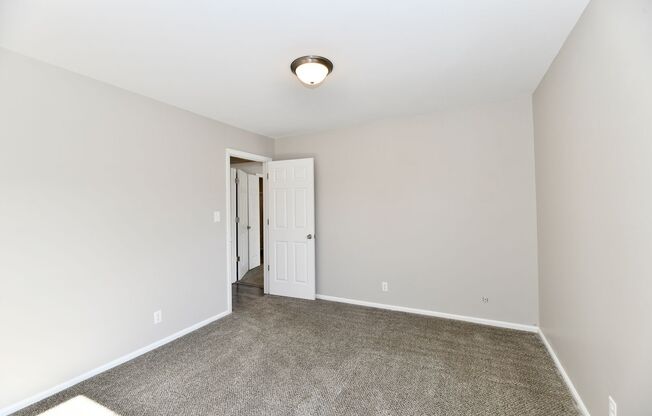 2 beds, 2 baths, 876 sqft, $1,449, Unit 220-03