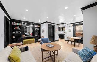 17 W 10 ST