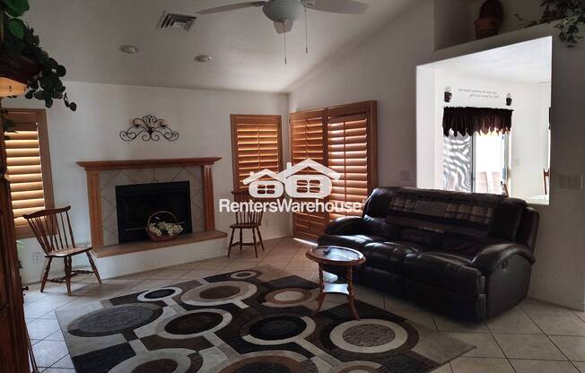 2451 N LOS ALAMOS