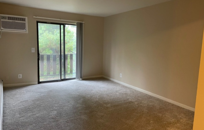 1 bed, 1 bath, 600 sqft, $925, Unit 2935 202