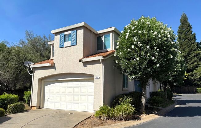 3 Bed 2.5 Ba 2 Story 2 Car Garage in Folsom!
