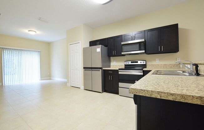 Move-In Ready 3-Bedroom Home for Rent in Poinciana, FL