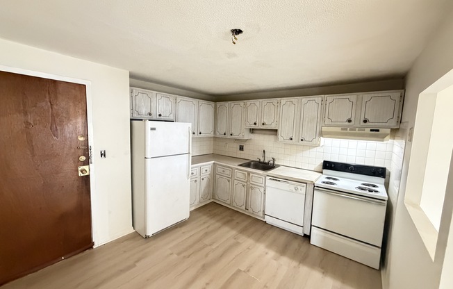 25 Beacon St