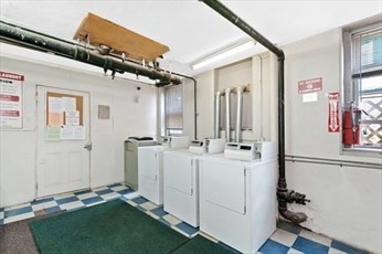 1 bed, 1 bath, 500 sqft, $2,000, Unit 24