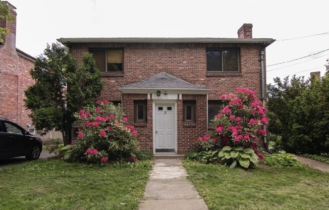 9 RESERVOIR RD