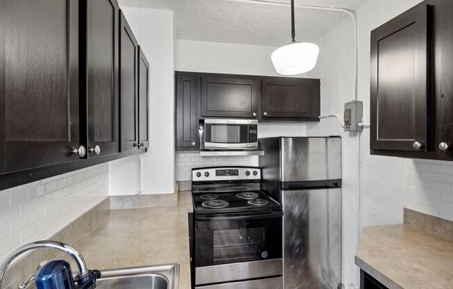 1 bed, 1 bath, 507 sqft, $850, Unit 604