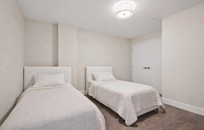 2 beds, 2 baths, 1,409 sqft, $5,200, Unit 511