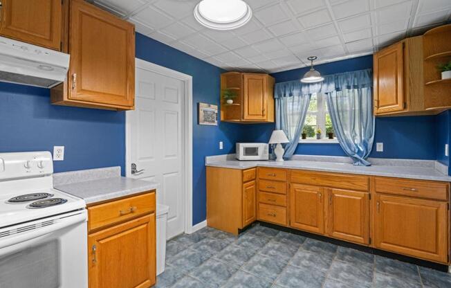 3 NORTHWOOD RD