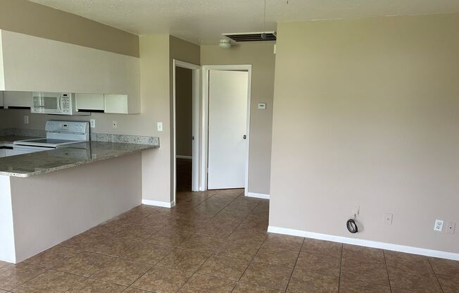 Flexible Living in a Prime Cape Coral Spot