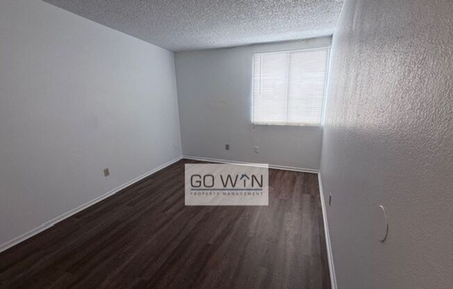 1102 West Cheryl Drive