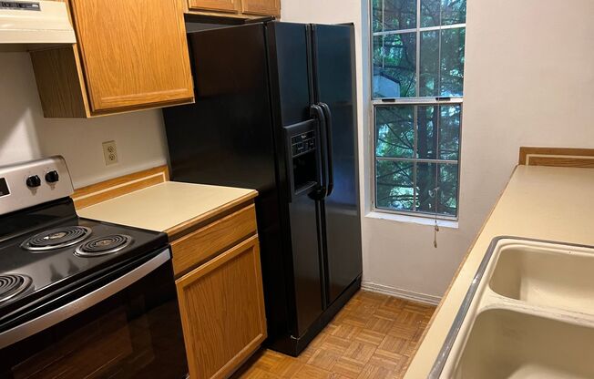 Convenient East Bremerton Condo