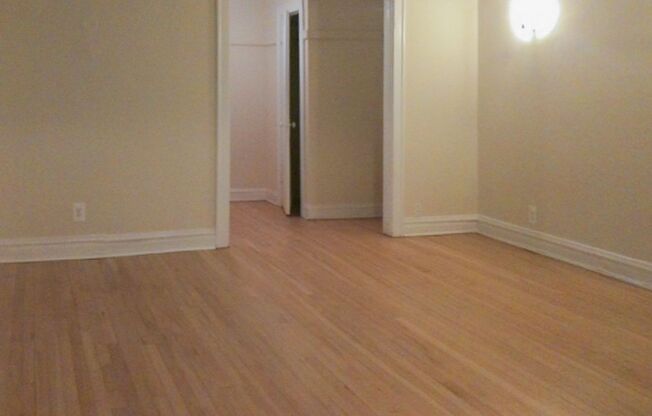 Studio, 1 bath, 437 sqft, $1,575, Unit 432-108