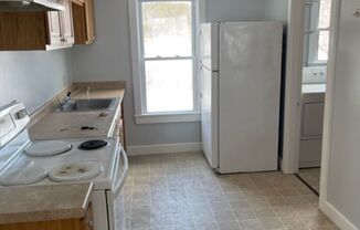 2 beds, 1 bath, $1,700, Unit Unit 2