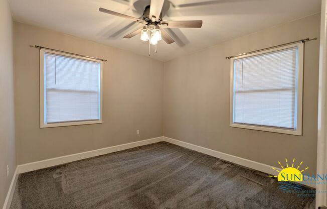 3 beds, 1 bath, $1,900