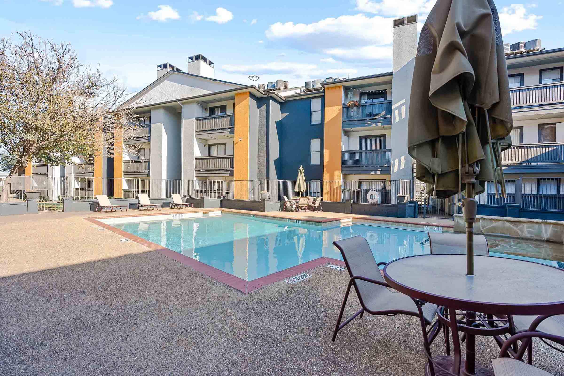 Interlace Dallas, TX ApartmentAdvisor