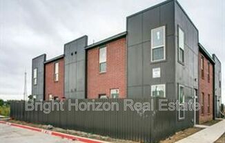 3629 VLY VIS DR
