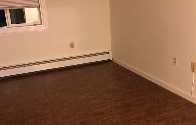 91 Spring St Apt 17