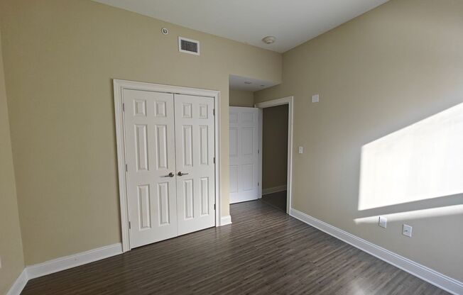 1 bed, 1 bath, 670 sqft, $1,650, Unit 401