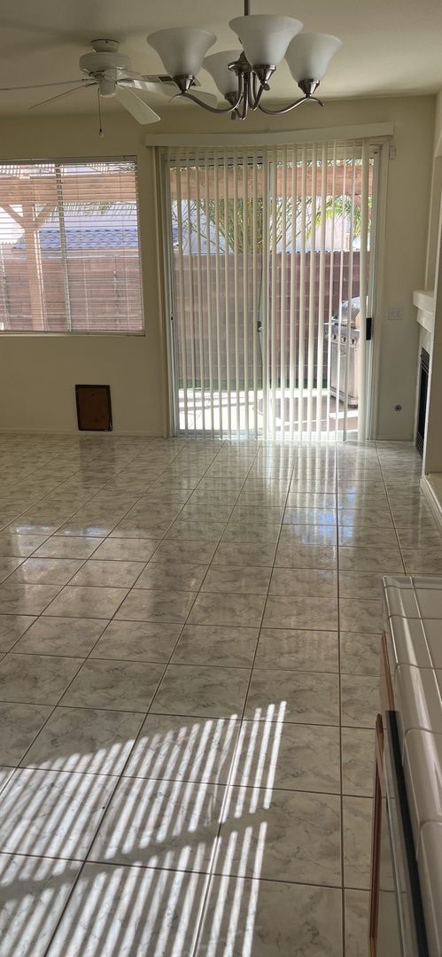 Gorgeous Must Have Home For Rent Located In Southern Las Vegas!!!