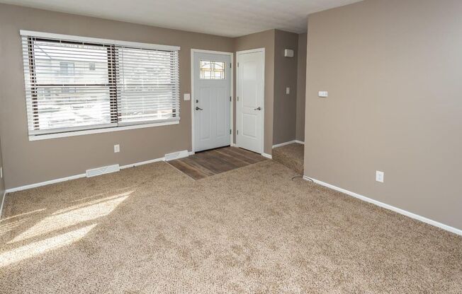 2 beds, 1.5 baths, 1,100 sqft, $1,355, Unit 40-1740