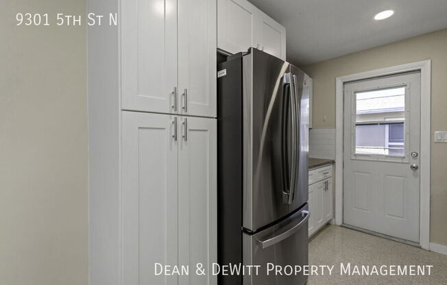9301 5 ST N