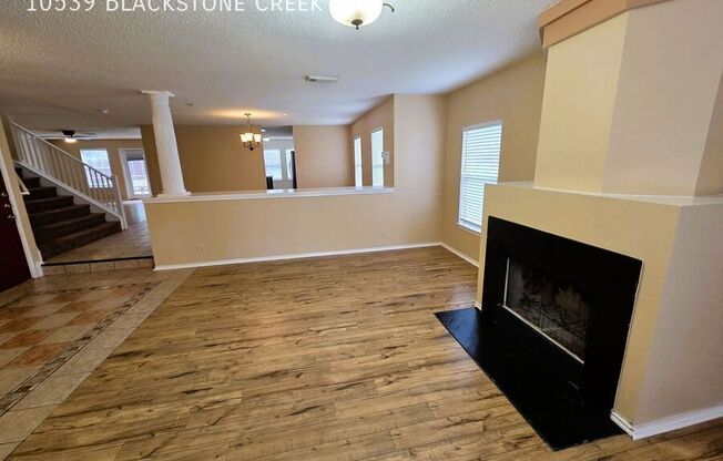 10539 BLACKSTONE CRK