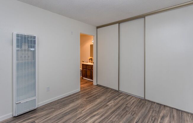 Studio, 1 bath, 472 sqft, $1,650, Unit E05