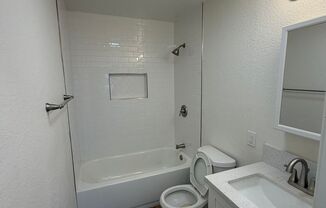 839 N. Summit Ave