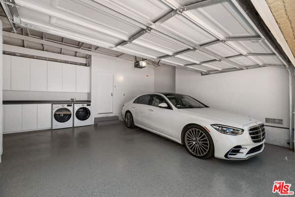 12330 RDG CIR