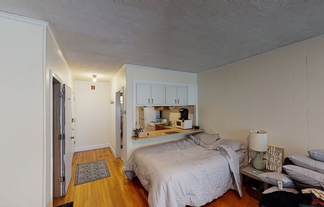 513 Beacon St.