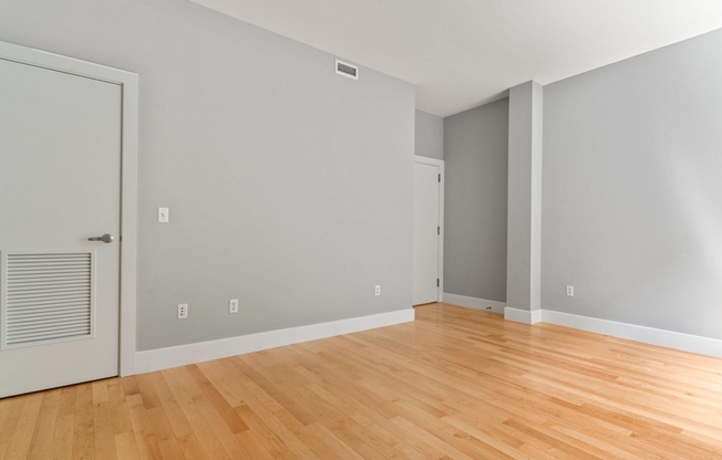 1 bed, 1 bath, 657 sqft, $3,500, Unit L515