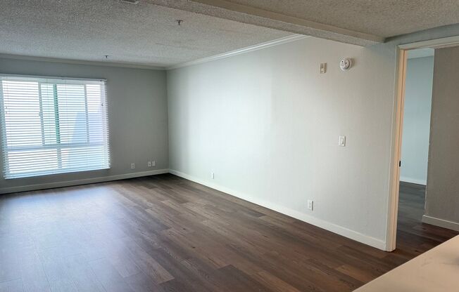 2 beds, 2 baths, 973 sqft, $3,035, Unit 363