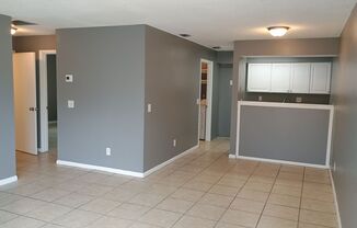 2 beds, 1 bath, $1,250, Unit #816 3000 SE 52nd Ave Unit C