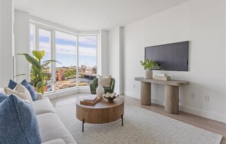 1 bed, 1 bath, 795 sqft, $4,445, Unit 10H