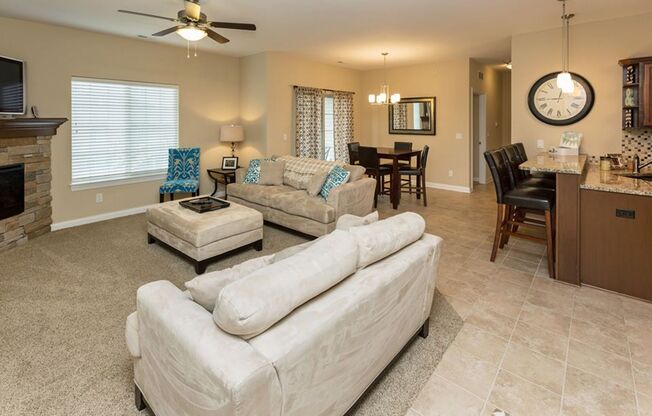 2 beds, 2.5 baths, 1,200 sqft, $1,545, Unit 05-103