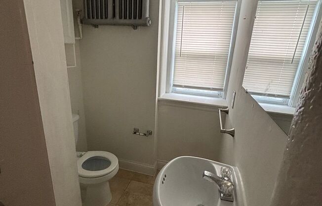 Studio, 1 bath, 426 sqft, $1,700, Unit 101 Summer #120