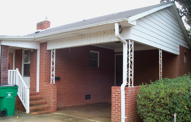 Three bedroom brick ranch with new carpet!
