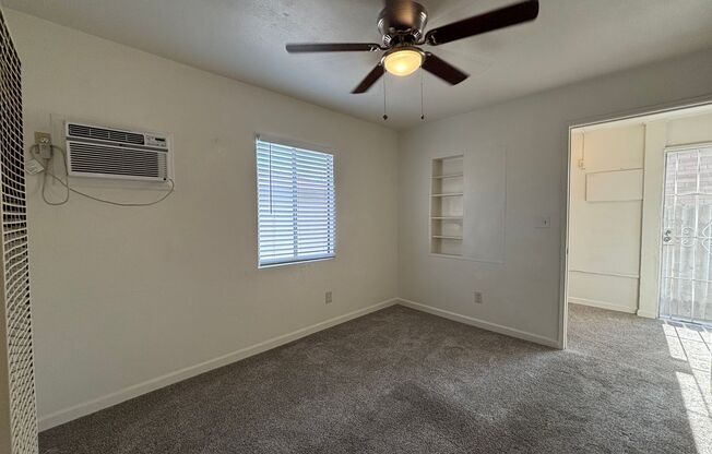 Carroll Ave - 218 - GOLD