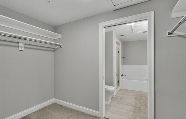 2 beds, 2.5 baths, 1,455 sqft, $4,900, Unit G6