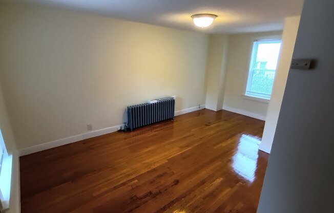 4 PARK ST