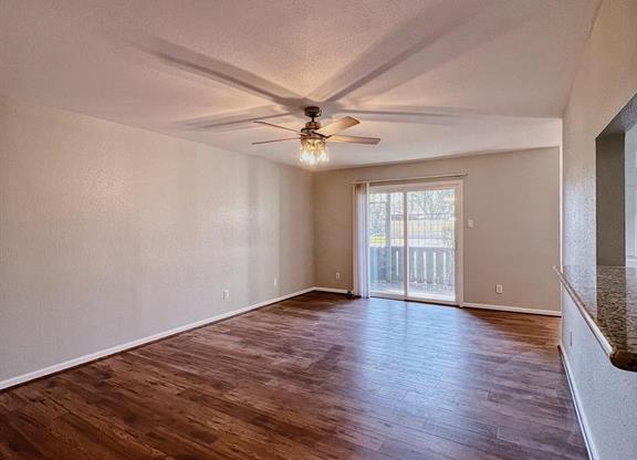 5005 GEORGI LN