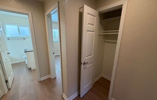 2 beds, 1 bath, 806 sqft, $2,605, Unit 5012D