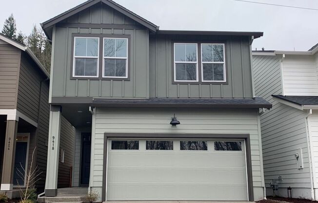 Gorgeous 4 Bed 2.5 Bath Home in Camas! Camas School District!