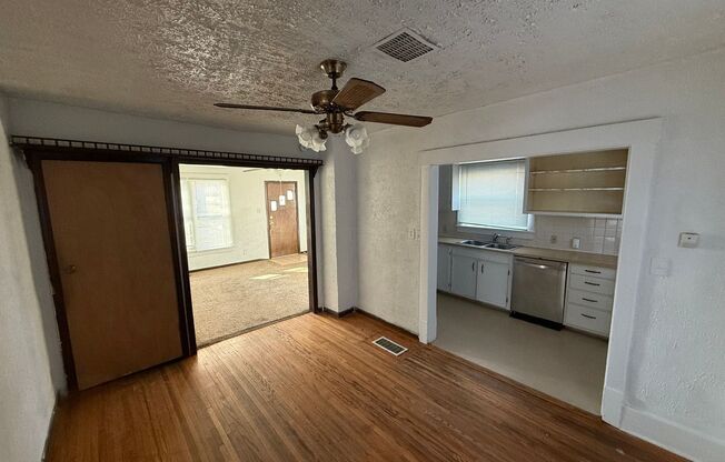 4 beds, 1 bath, $1,800