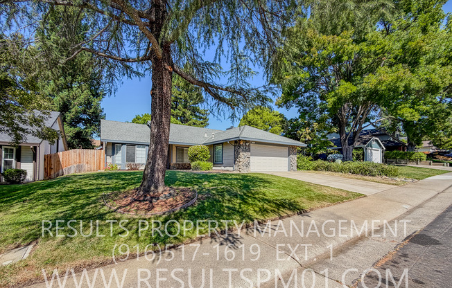 Great location 3 Bedroom Home in Folsom.