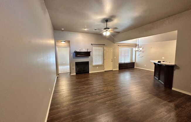 3 Bed, 2 Bath Home in NW OKC – Great Location!